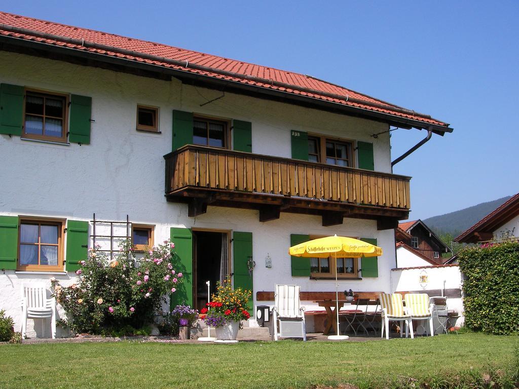 Gaestehaus Attenhauser Unterammergau Exterior foto