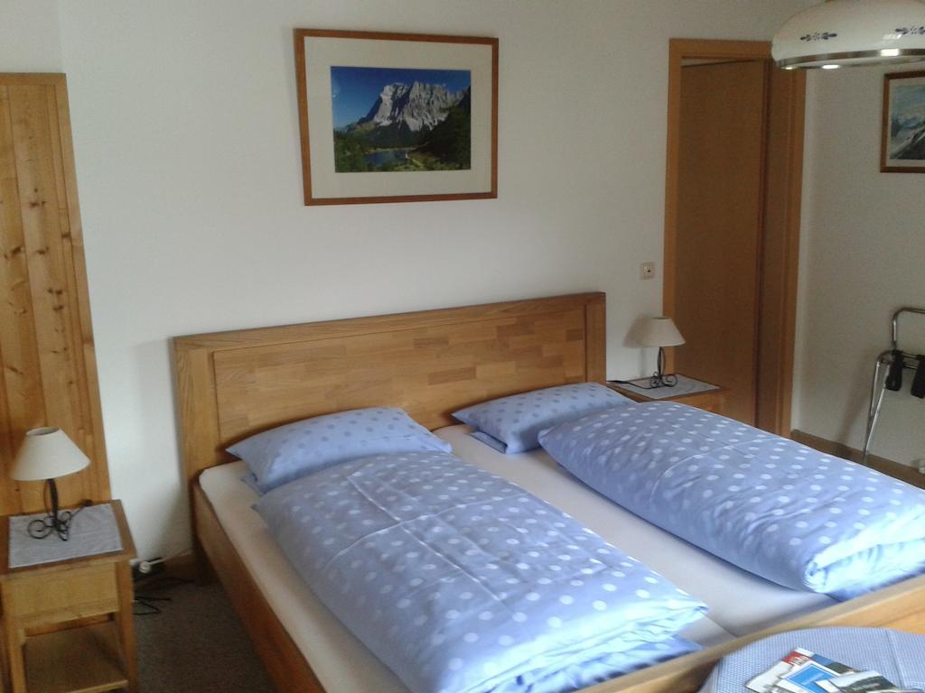 Gaestehaus Attenhauser Unterammergau Cameră foto