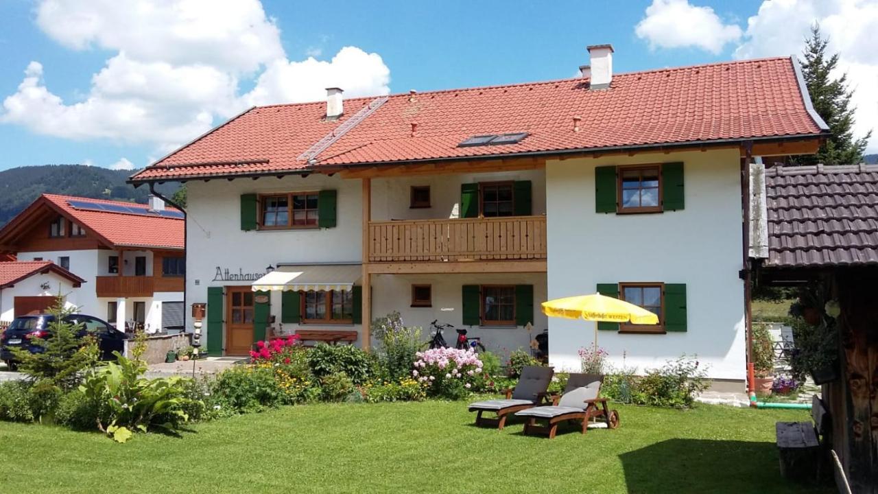 Gaestehaus Attenhauser Unterammergau Exterior foto
